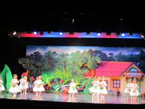 2011 May 15 – GKJ performance39